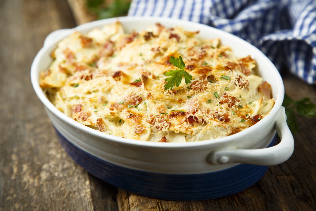 Coliflor gratinada con jamón y bechamel
